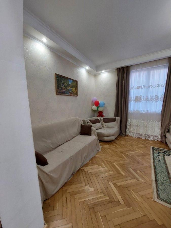 Hotel Mari Tbiliszi Kültér fotó